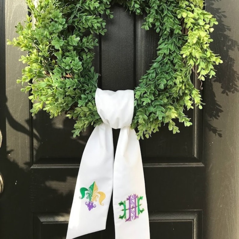 Mardi Gras Wreath Sash with Fleur de Lis & Letter R